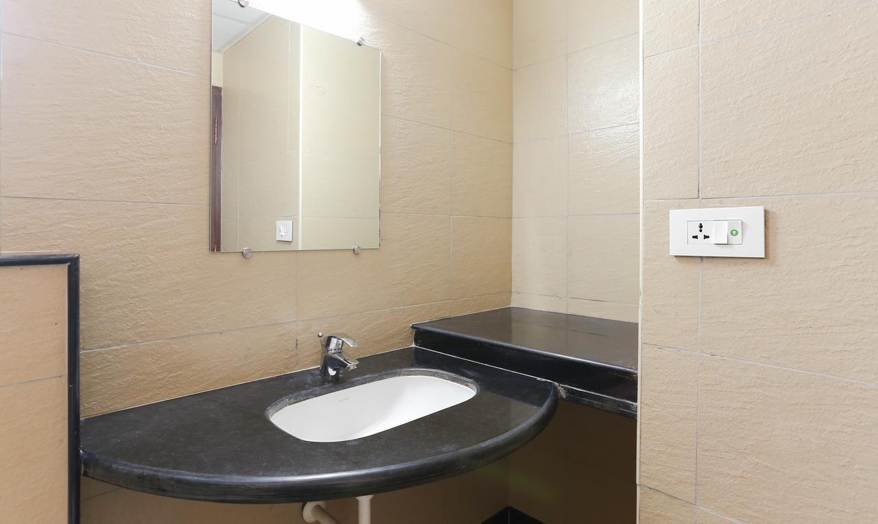 Hotel Treebo Trend Vijaya Grand Udupi Exterior foto