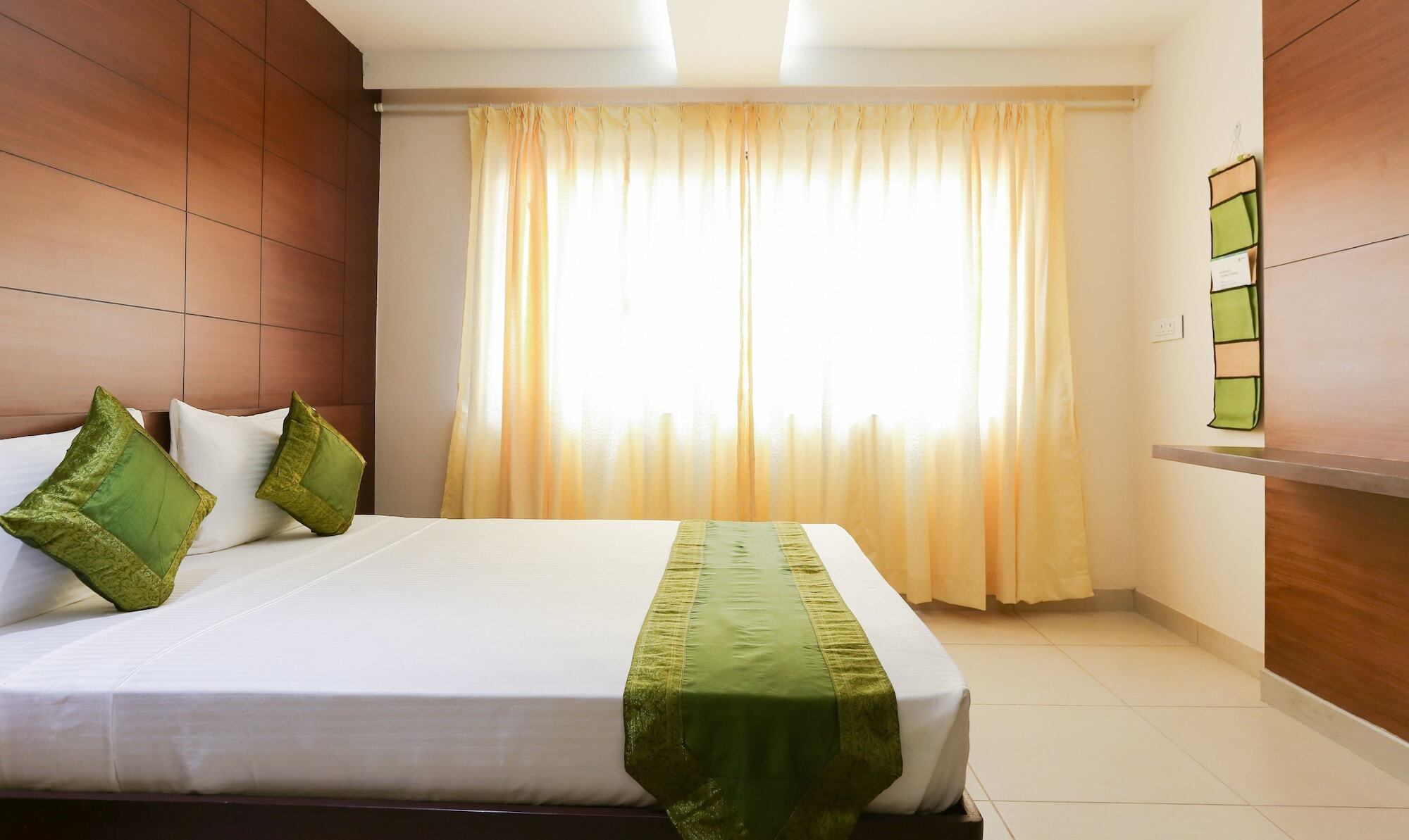 Hotel Treebo Trend Vijaya Grand Udupi Exterior foto